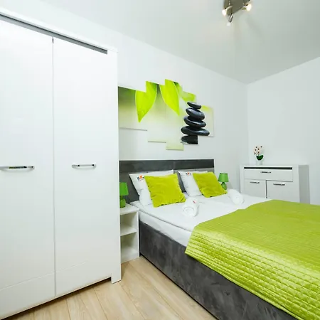 아파트 Polanki Comfort Z Basenem Letnim