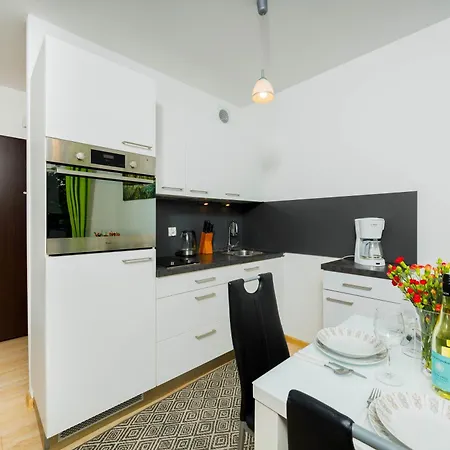 Polanki Comfort Z Basenem Letnim Apartamento *
