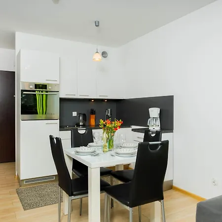 Polanki Comfort Z Basenem Letnim Apartamento Kołobrzeg